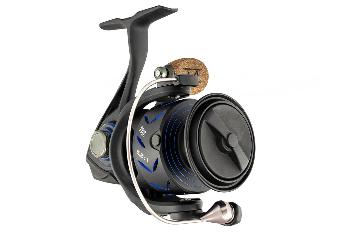 Dreadnought Series Spinning Reel